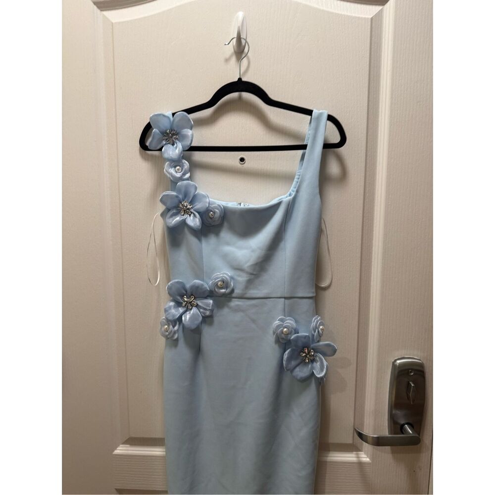 Elliatt Chantelle 3D Midi Dress Blue weddings parties evening events size M NWT - Picture 8 of 8